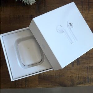 Apple Air pods 2nd generation 
Brand new.
